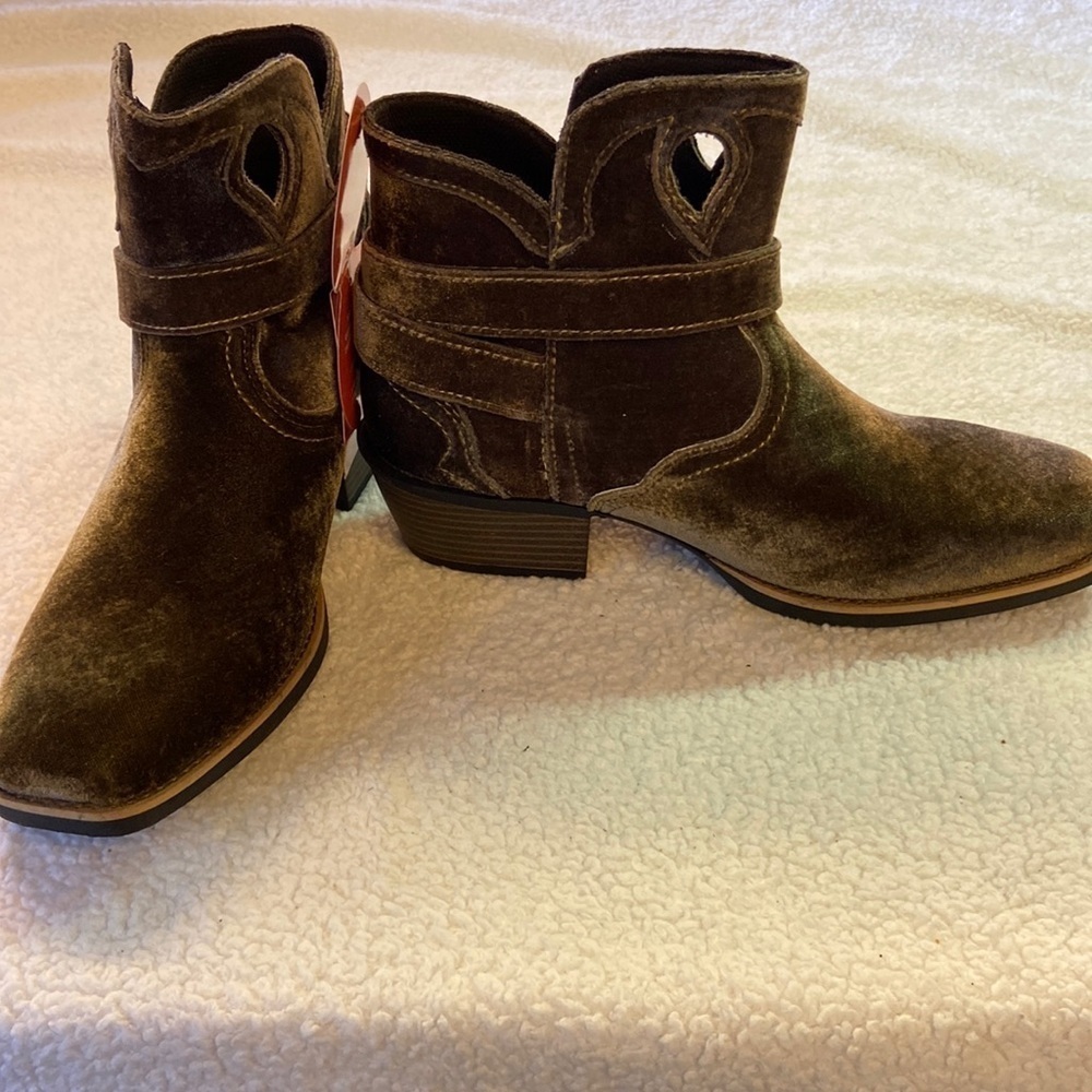 Justin Ladies Boots L9756 6" ELANA BROWN Riding Boots RodeoHorseback Riding NWT